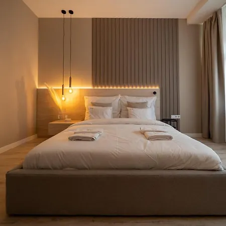 Karoly Boutique Suites, Location By Bqa מלון בודפשט