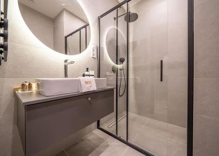 Karoly Boutique Suites, Location By Bqa Hotel