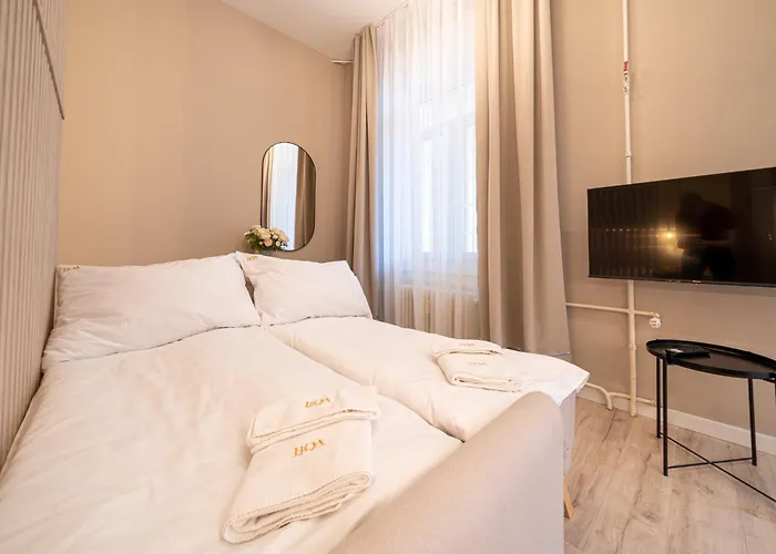 Hotel Karoly Boutique Suites, Location By Bqa 4*