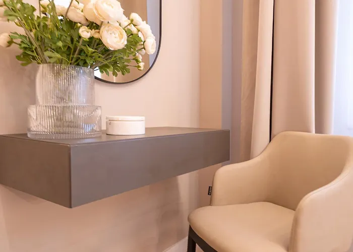 Karoly Boutique Suites, Location By Bqa Hotel