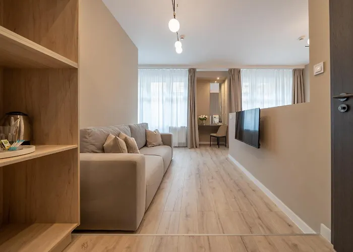 Karoly Boutique Suites, Location By Bqa Boedapest