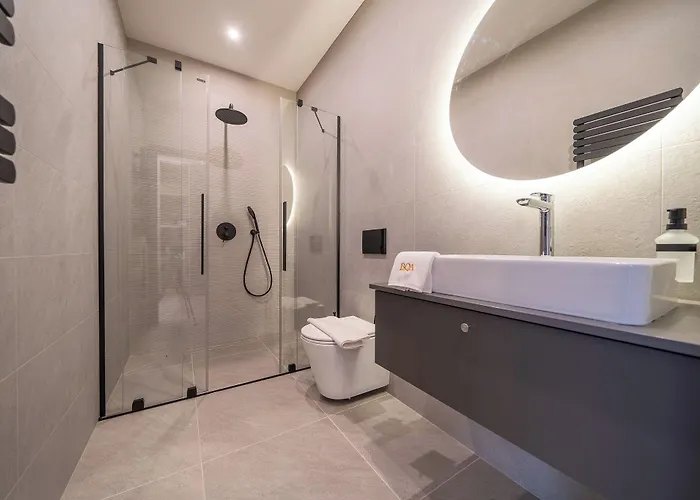 Hotel Karoly Boutique Suites, Location By Bqa 4*