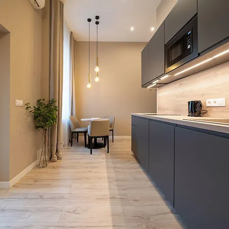 Karoly Boutique Suites, Location By Bqa Szálloda Budapest