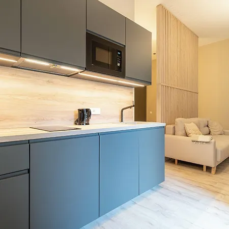 Karoly Boutique Suites, Location By Bqa Szálloda 4*