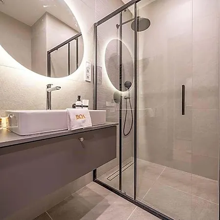 Karoly Boutique Suites, Location By Bqa Будапешт