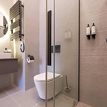 Karoly Boutique Suites, Location By Bqa Hotel