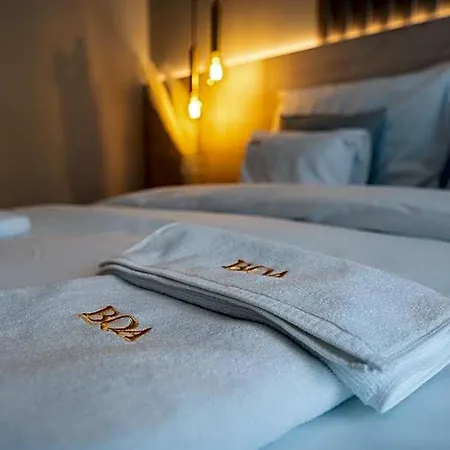 Karoly Boutique Suites, Location By Bqa Hotel Budapeste