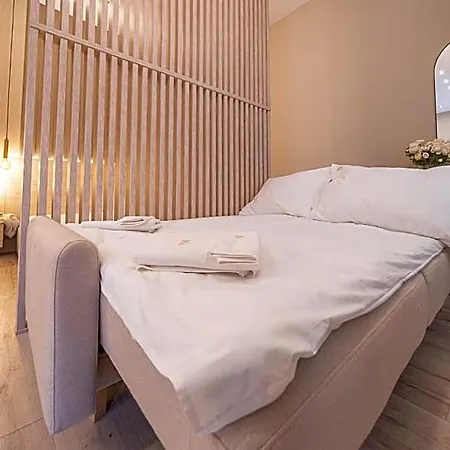 Hotel Karoly Boutique Suites, Location By Bqa Budapeste